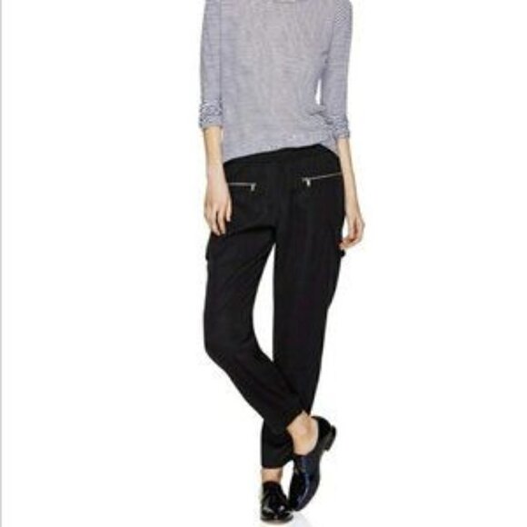 Aritzia Babaton Reagan Lyocell Relaxed Fit Slim Leg Cargo Pants Black - Picture 1 of 9